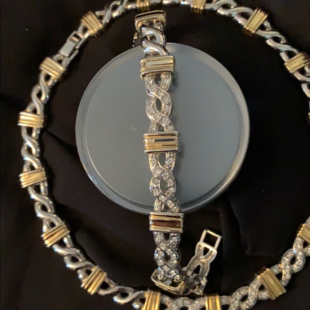 Necklace and bracelet